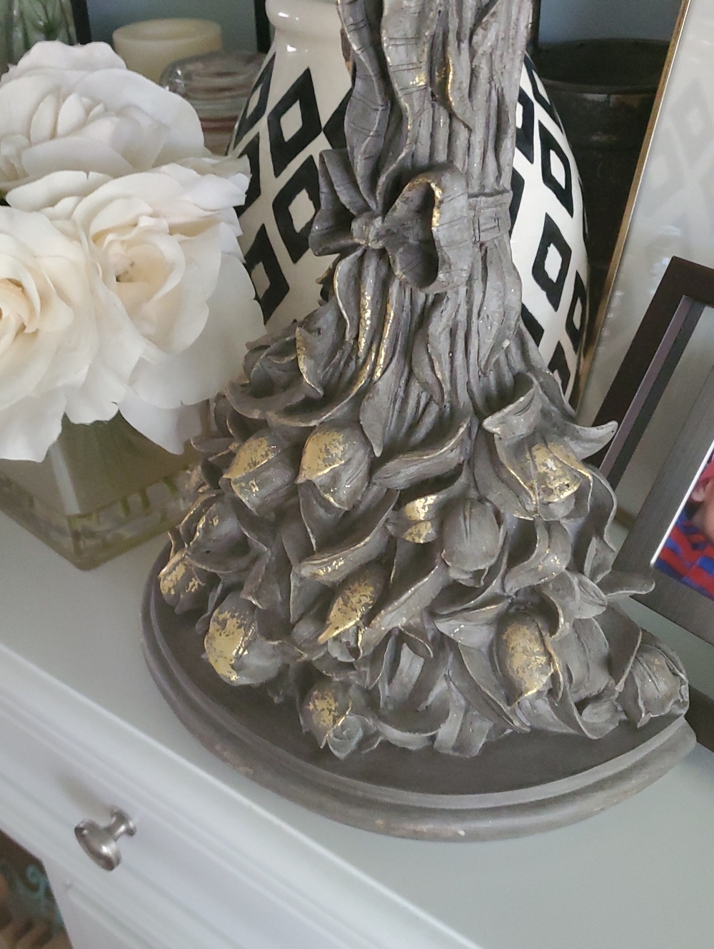 Decorative Gray & Gold Floral Sculpture Shelve - Home Art